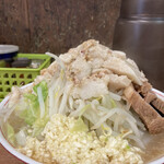 ラーメン二郎 - ラーメン　カラメ以外全マシ