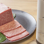 Yakiniku Todoroki - ワイン＆塊肉（特上霜降）