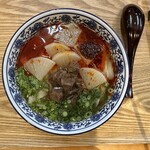 薬膳料理 ザムザムの泉 - 逸品伝統牛肉麺