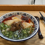 薬膳料理 ザムザムの泉 - 逸品伝統牛肉麺