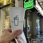 SHAKE SHACK - チュコシェイク。抜群にうまい。