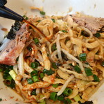 ラーメン二郎 - 赤酢投入～♪