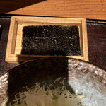 京の米料亭 八代目儀兵衛 - 箱の中身は海苔3枚