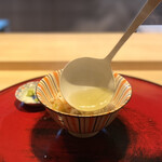 成生 - 天バラに出汁をかけます…