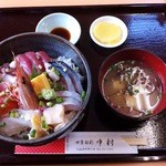Shikishunsai Nakamura - 浜っ子丼