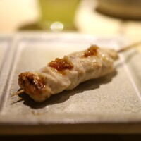 代々木 鳥松 - 胸に生姜醤油仕上げ。こちらもけむりですね