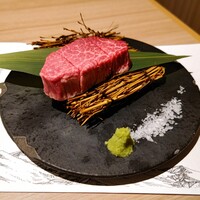 近江うし 焼肉 にくTATSU 青山本店 - 極上フィレステーキ