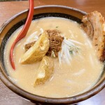 麺場 田所商店 - 北海道ラーメン焼き豚トッピング