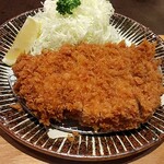 とんかつと、しゃぶしゃぶ。黒豚ふくや - 黒豚の特上ロースカツ