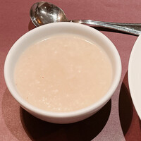 中国料理 神戸壺中天 - 日替わりランチの中華粥