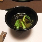 七草 - ワカメ？を練りこんだ蕎麦