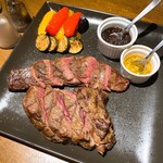 T8 Steak House ミューザ川崎 - 