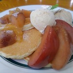 gram - 『焼りんごと紅茶のパンケーキ　1200円』