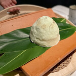 星のや沖縄 ダイニング - 牛フィレ肉の月桃塩釜焼き