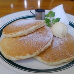 gram - 『クラッシックスタイルのパンケーキ　850円』