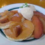 gram - 『焼りんごと紅茶のパンケーキ　1200円』
