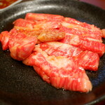 Kokusangyuu Yakiniku Kuidon - 