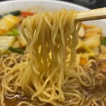 中華そば 大笑 - 麺リフト