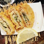 Koshitsu Dainingu Shin - 海老と大葉の蓮根はさみ揚げ