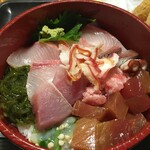 土産土法 さかな亭 - 海鮮丼