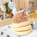 CAFE and BBQ TREE HOUSE - 【2022.10】パンケーキ・栗のモンブラン(税込1,800円)