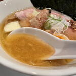 酒肴場 屯 - 甘海老の風味に津軽味噌のまろやかな旨味