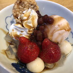 おぼんdeごはん - あんみつ苺クリーム（550円）