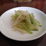 韓Kitchen ありらんママ - セロリのナムル