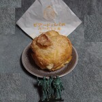 ビアードパパ - 料理写真:カスタードパイシュークリーム_188円