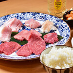 Aobadai Yakiniku Ushikozou - 