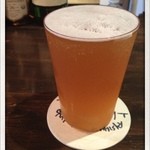 クラフトビア＆ウィスキーバー トランジット - ハーヴェストムーン 春の小麦エール
      2013.5