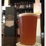 クラフトビア＆ウィスキーバー トランジット - エピック ホップュレントＩＰＡ
      2013.5