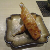 花見川 大富 - 手羽先のコンフィ