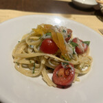 ブラチェリア デリツィオーゾ イタリア - なんか魚のオイルパスタ