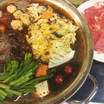 老李 - 麻辣火鍋