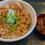 wafuuresutorammarumatsu - ミニ鶏そぼろ丼