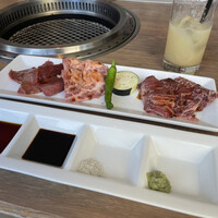 焼肉 The INNOCENT CARVERY 新丸ビル店 - 