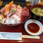 Sushi Izakaya Miya Uchi - 