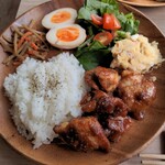ダイニング&バー ガッチャ - 