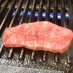 焼肉 源 中野坂上店 - 鮮度抜群のタンモト