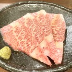 焼肉 源 - お口でとろける上カルビ1,200円