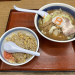 Hachiban Ramen No Toyana Gi Date N - 