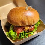 BURGER MARU - フレッシュチリチーズバーガー