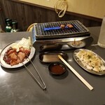 とり焼大衆食堂 肉一八 - 