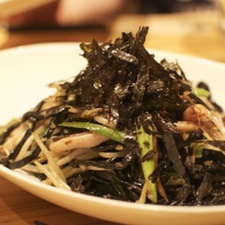 笑う門 飛天 - 料理写真:イカスミ麺の焼きそば