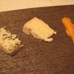 トロワフレーシュ - 