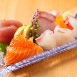 Assortment of 5 kinds of sashimi (one serving)