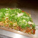 Okonomiyaki Gouki - イカ天入り　ネギ増し