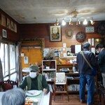 フレスガッセ - 常連さんっぽい方々