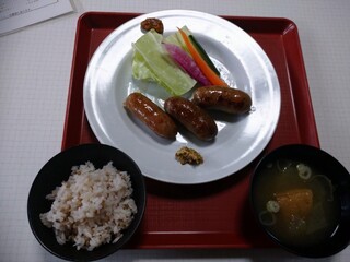 フレスガッセ - ソーセージ定食